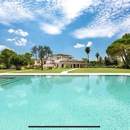 Villa Lena Suite&Spa *
