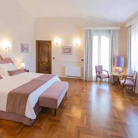 Station touristique Lena Boutique - Suite&spa *